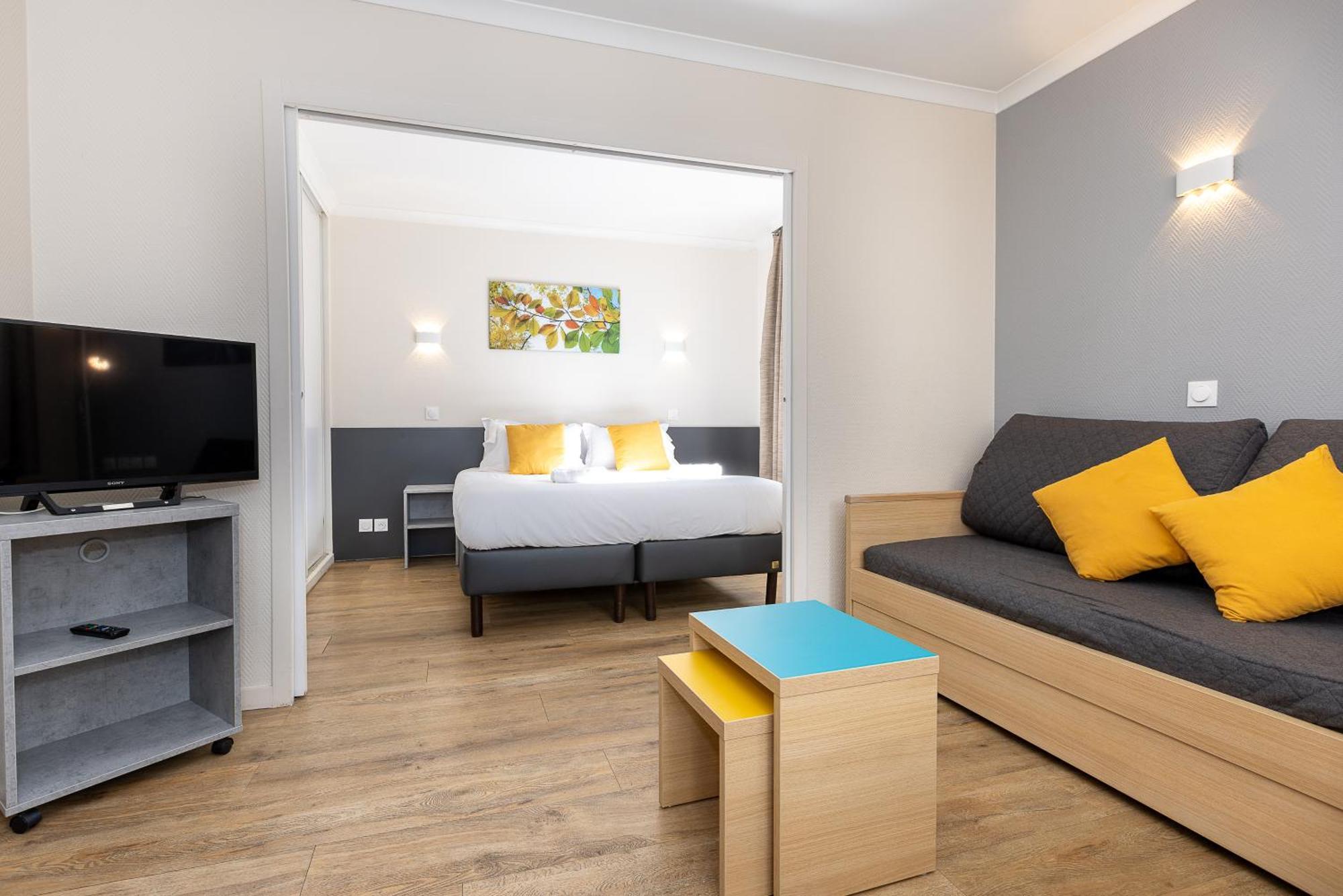 Star Of Life Apartment Courbevoie Exterior foto