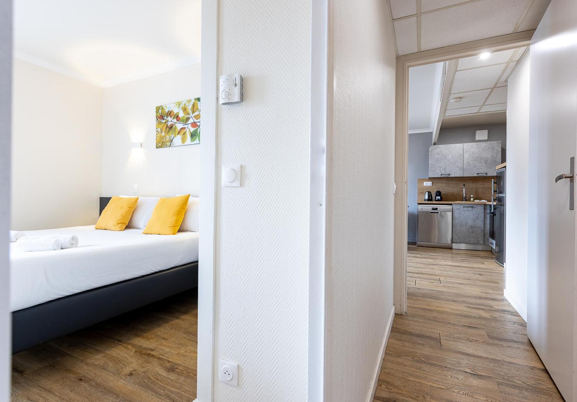Star Of Life Apartment Courbevoie Exterior foto